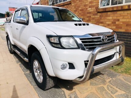 2014 Toyota Hilux 3.0D-4D Double Cab 4x4 Raider Legend 45