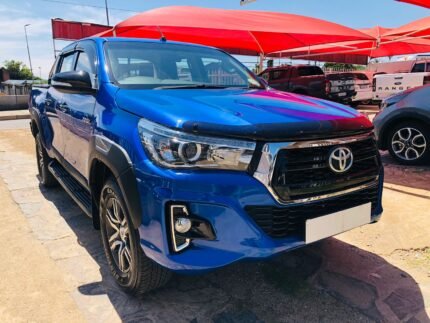 2017  Toyota Hilux 2.4GD-6 Double Cab 4x4 SRX