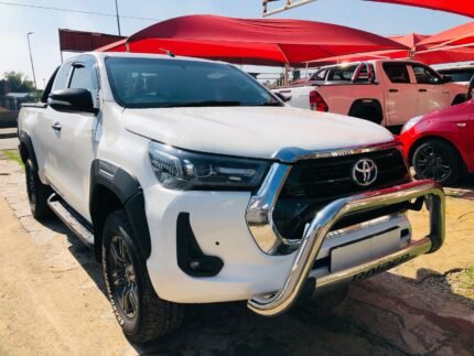 2022  Toyota Hilux 2.4GD-6 Xtra Cab Raider