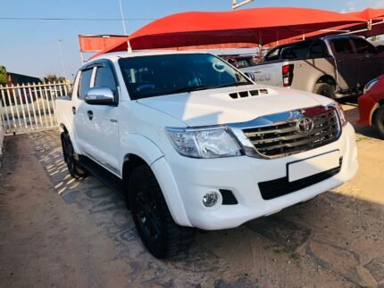 2013 Toyota Hilux 3.0D-4D Double Cab Raider