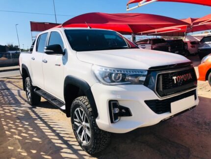 2017  Toyota Hilux 2.8GD-6 Double Cab 4x4 Raider Auto