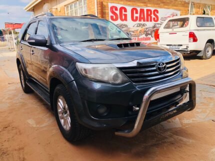 2013 Toyota Fortuner 2.5D-4D