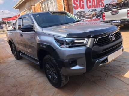 2022 Toyota Hilux 2.4GD-6 Xtra Cab Raider Auto
