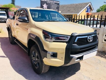 2024 Toyota Hilux 2.4GD-6 Xtra Cab Raider Manual