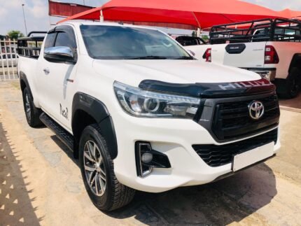 2016 Toyota Hilux 2.8GD-6 Xtra cab 4x4 Raider
