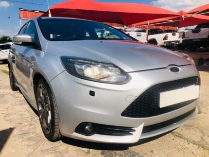 2013 Ford Focus ST 3